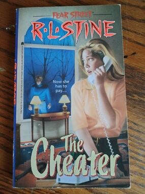 1993 1st Edition, Fear Street The Cheater, Paperback by R. L. Stine